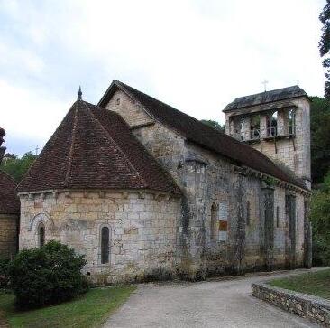 église de la Nativité de Lasvaux sur la commune de Cazillac