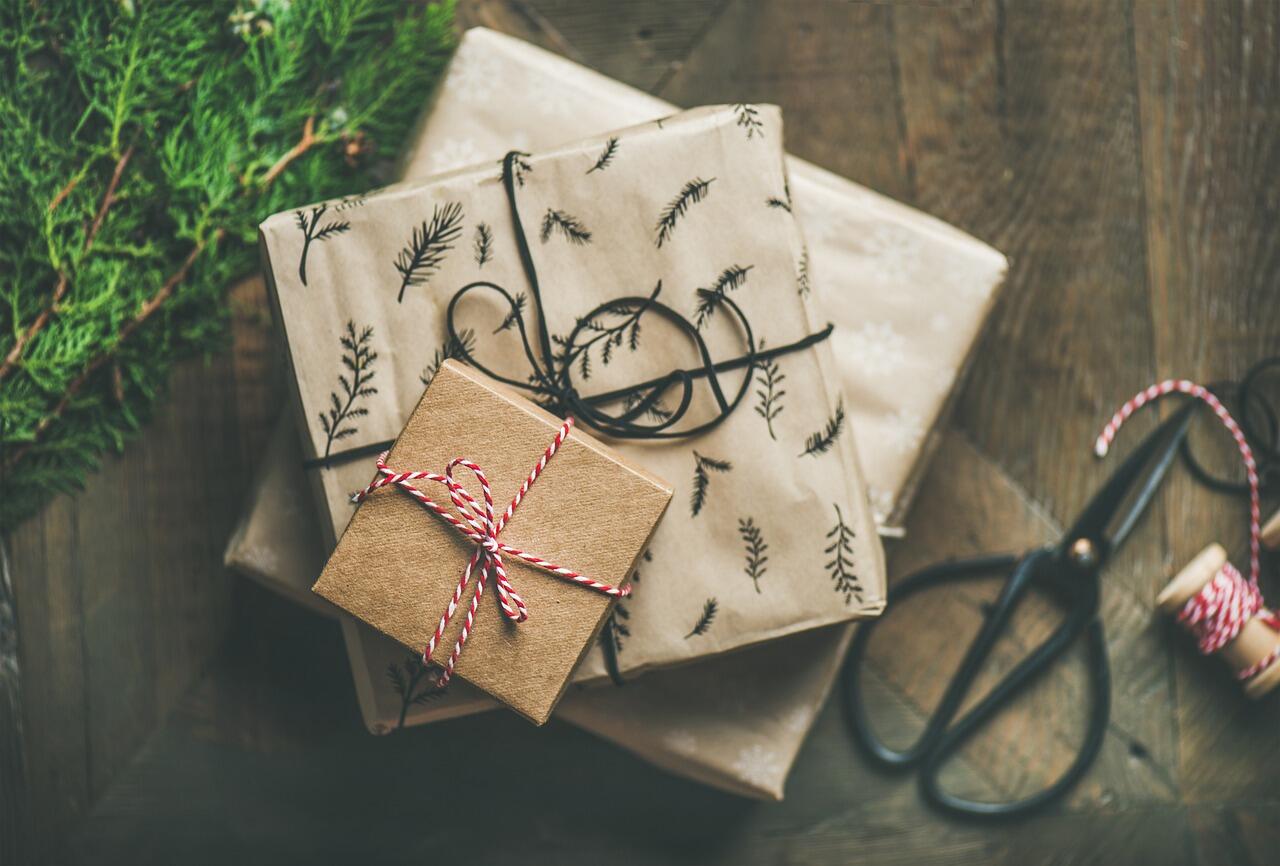 gifts-2998593_1280