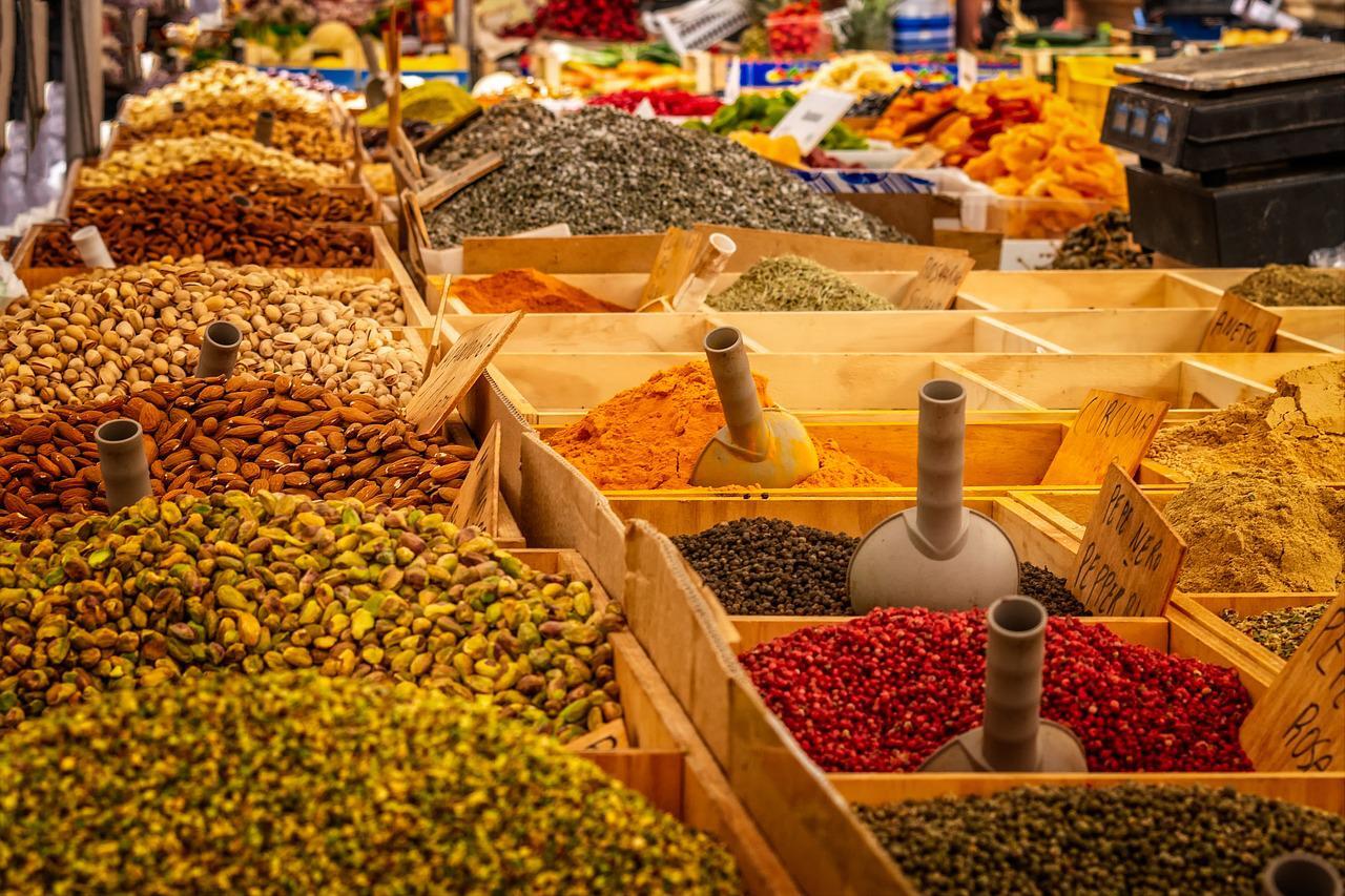 market-g7f0e2ef6b_1280
