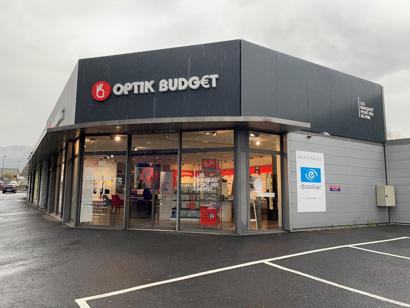 OPTIK BUDGET
