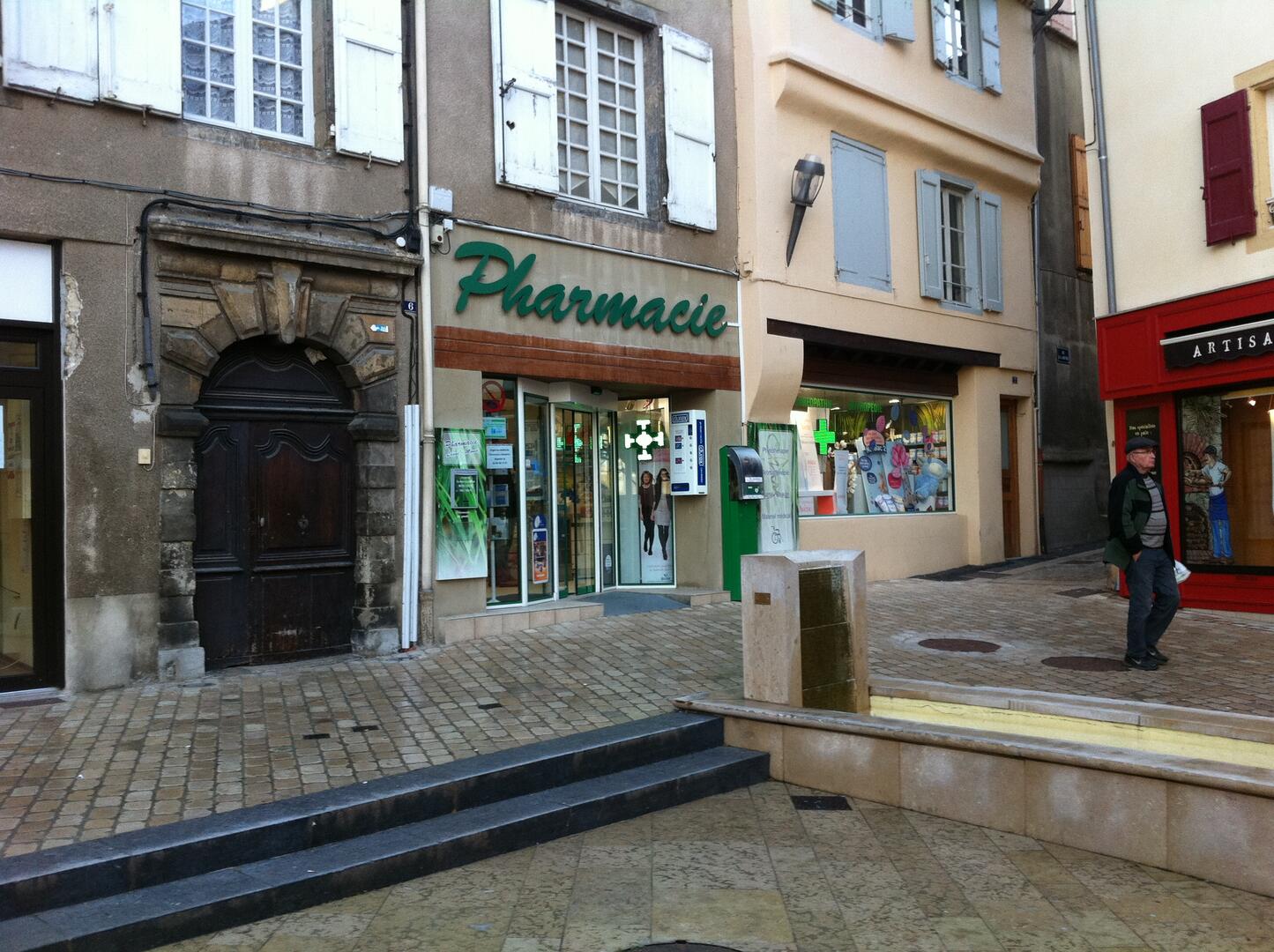 Pharmacie-Laune