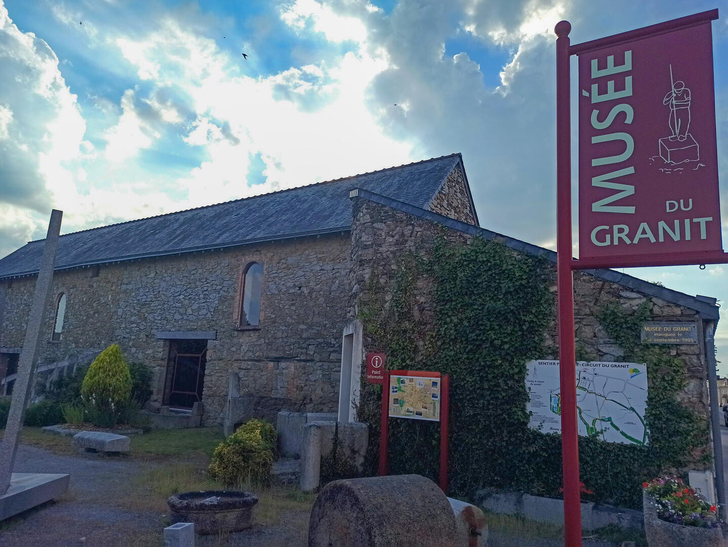 MUSEEDUGRANIT