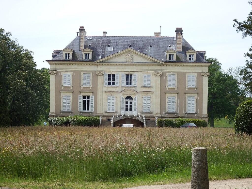 Chateau-de-Danne-St-Martin-du-Bois-49-PCU-photo2