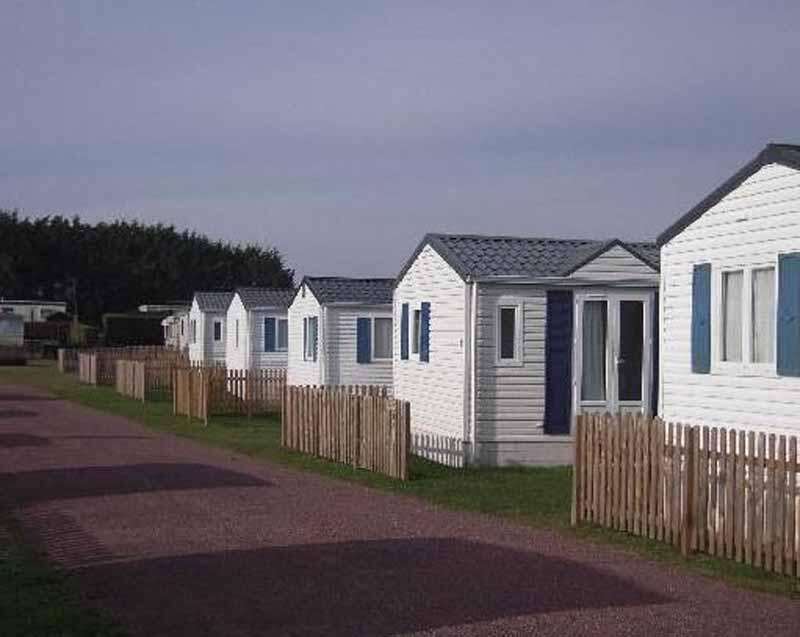 Hauteville-sur-Mer-Camp-municipal-Les-Garennes