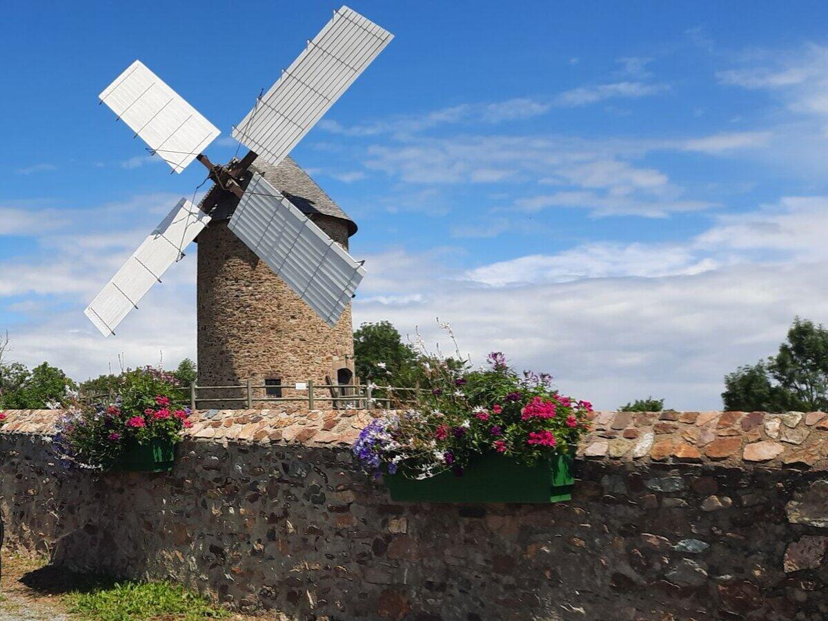 MOULIN 2023 (1)