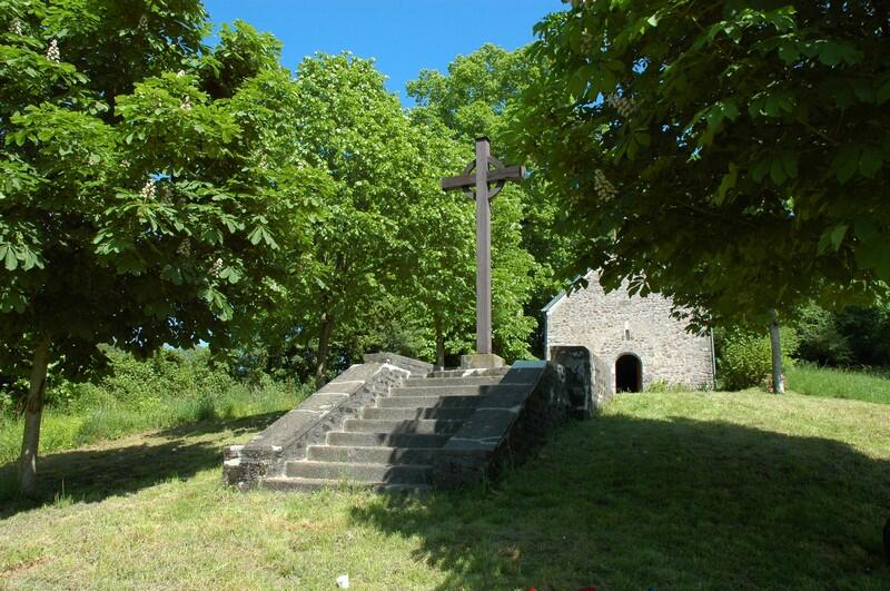 calvaire + chapelle baleine