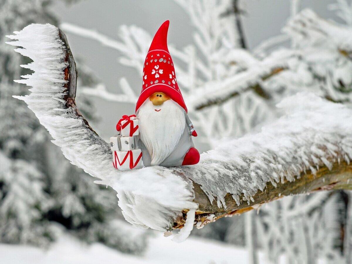 santa-claus-1819933_1280 (1)