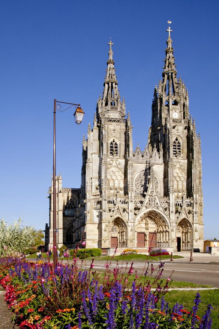basilique-notre-dame-de-lepine
