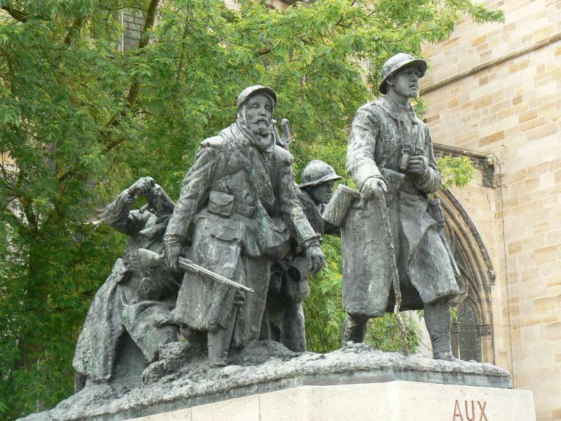monument-aux-morts-chalons