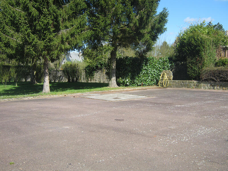 Aire de services du Camping de la Poste 800x600