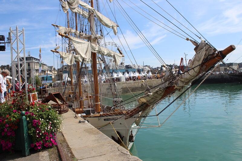 Festival-des-Voiles-de-Travail---S