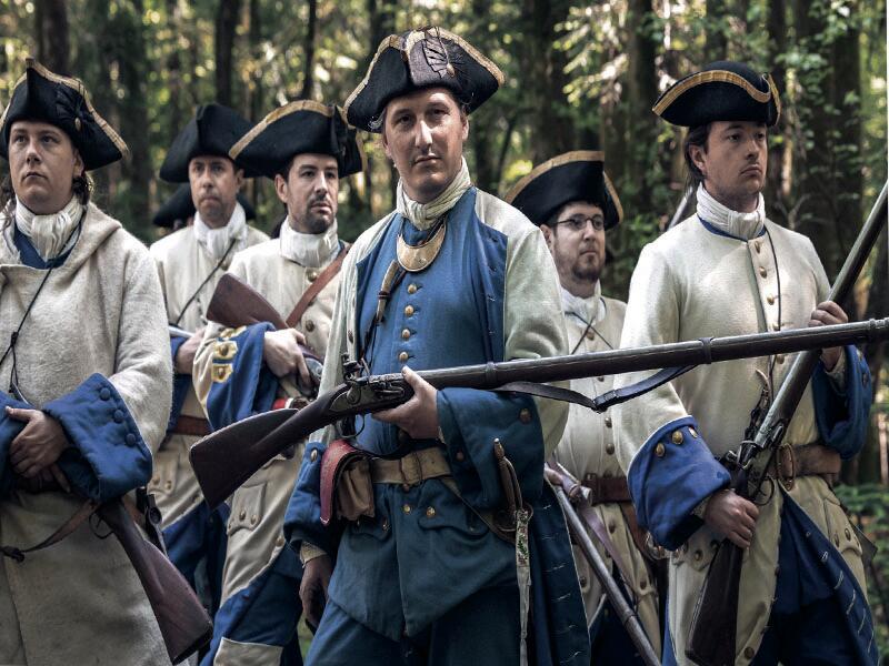 Le Lys sous l'érable Crédit photo  Barry's Photography