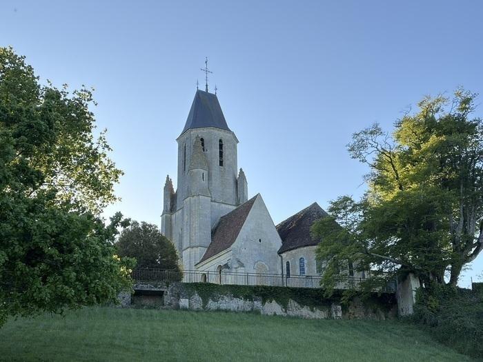 Mauves-sur-Huisne_église