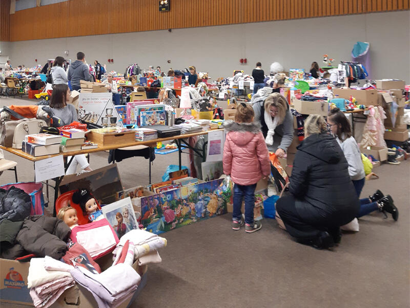 Bagnoles-Orne-bourse aux jouets