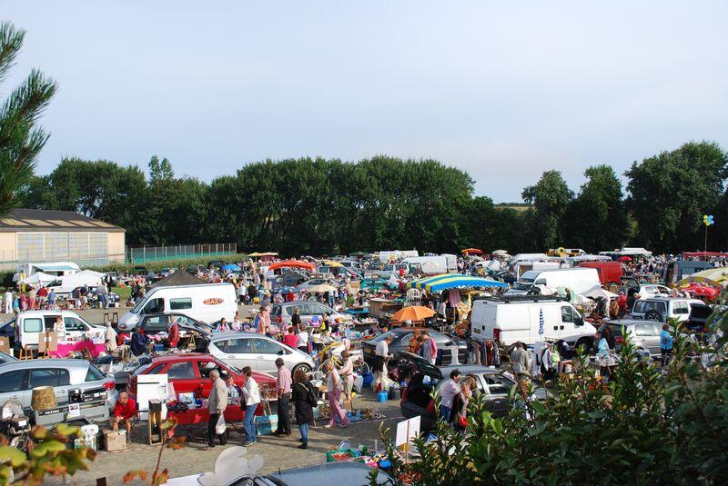 brocante 23 juillet - credit Office culturel saint-pair-sur-mer