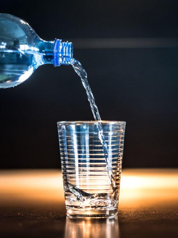 jarmoluk-water-2105211_1920-compressed