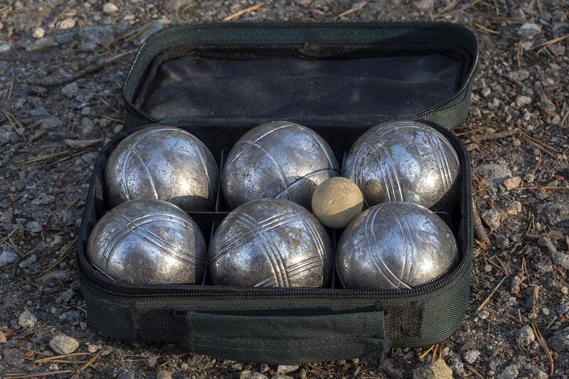 PETANQUE