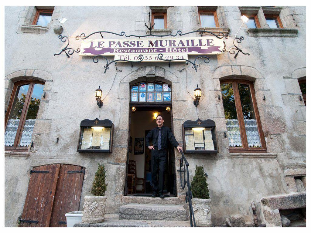 Hôtel et restaurant Le Passe Muraille