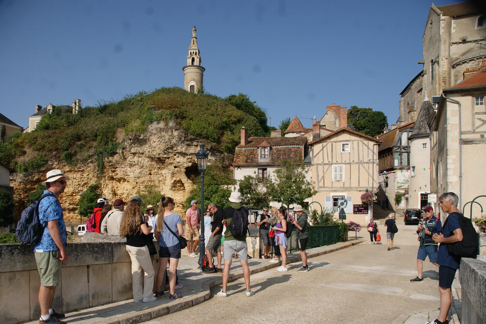 visite Montmorillon Vieux Pont ete 24 Ecomusée GW