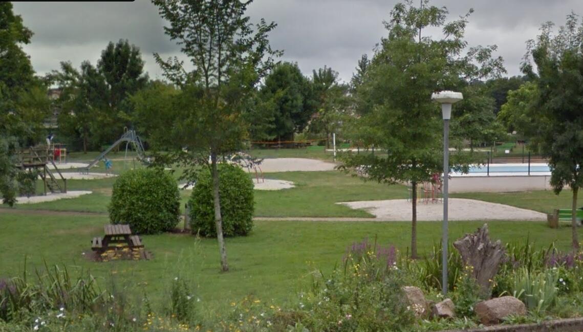 Aire de pique-nique - Aire de loisirs d'Availles-Limouzine