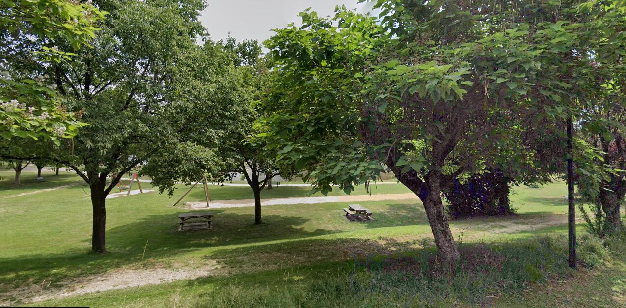 Aire de pique-nique - Plan d'eau de Saint-Martin-l'Ars