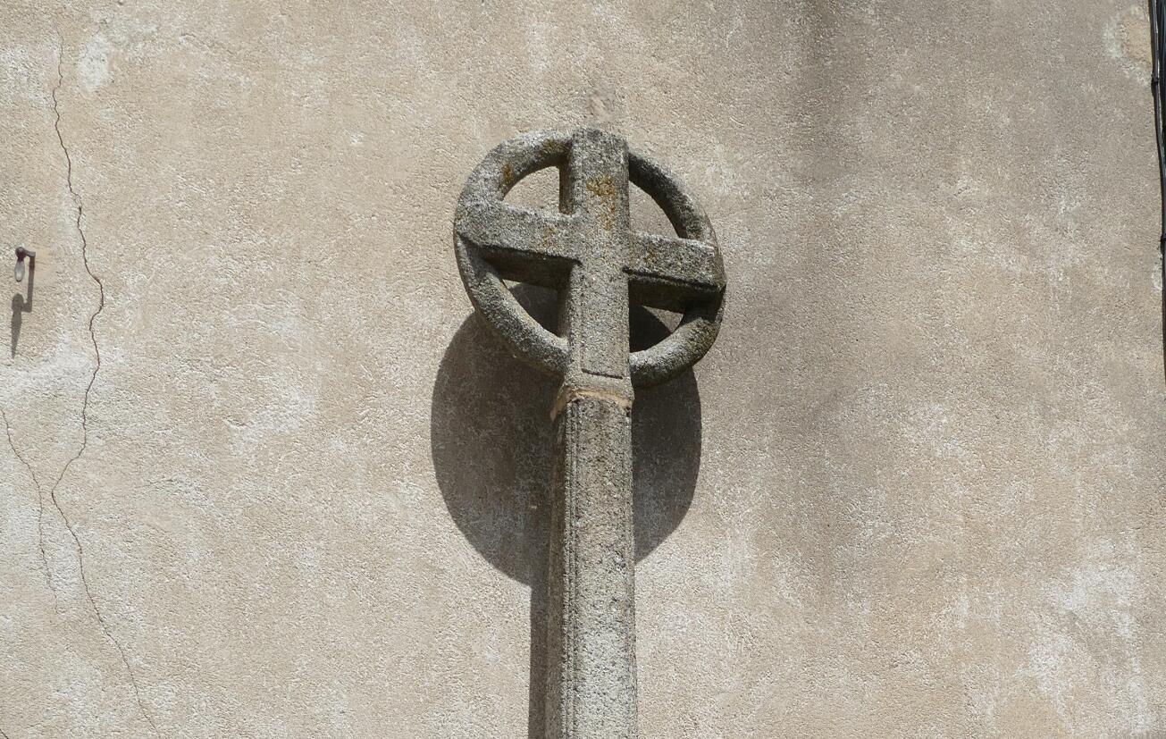 BROUSSE_Croix cerclée
