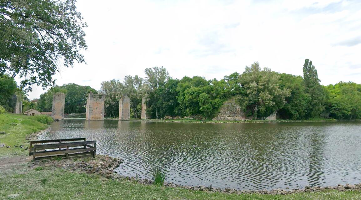 Plan d'eau communal - Lussac-les-Châteaux