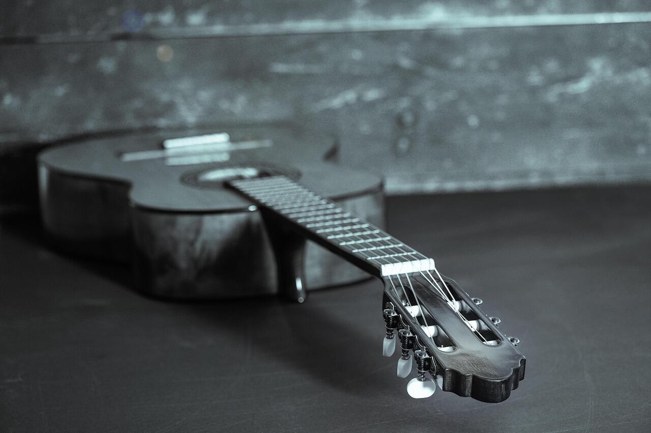 guitar-7196198_1280