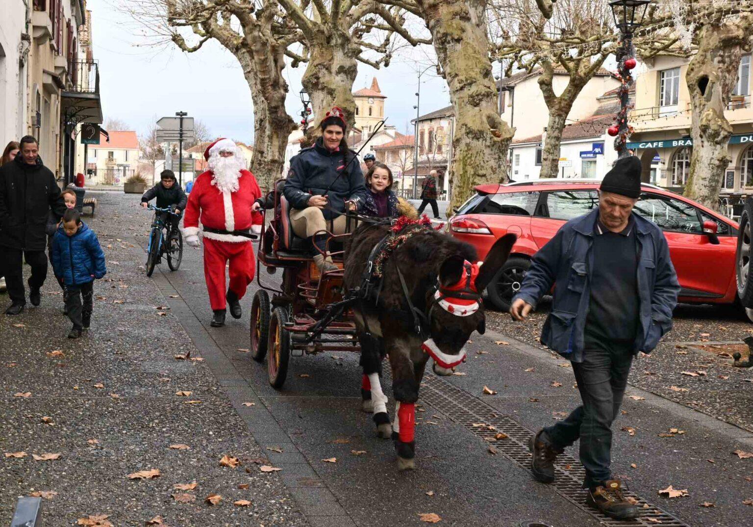 2-caleche-du-pere-noel-1536x1074