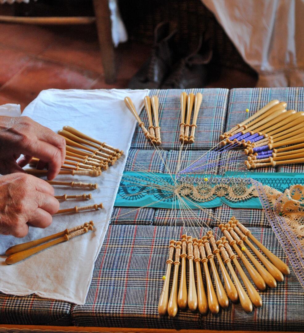2025 Démonstrations Dentelle aux fuseaux Mireille Debennerot