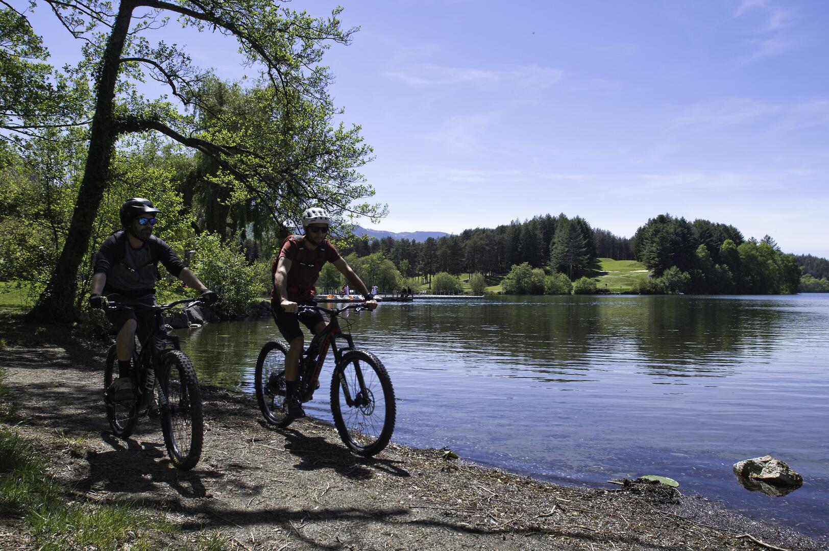 CIRCUIT LOURDES -LE LAC DE LOURDES (Lourdes) | Office de Tourisme de ...