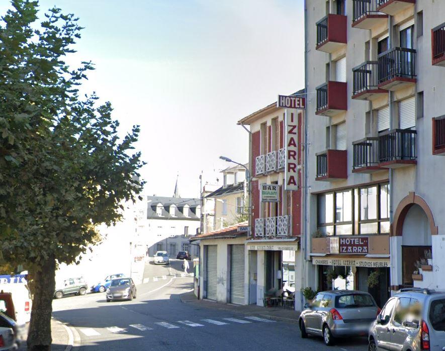 Lourdes hotel Izarra
