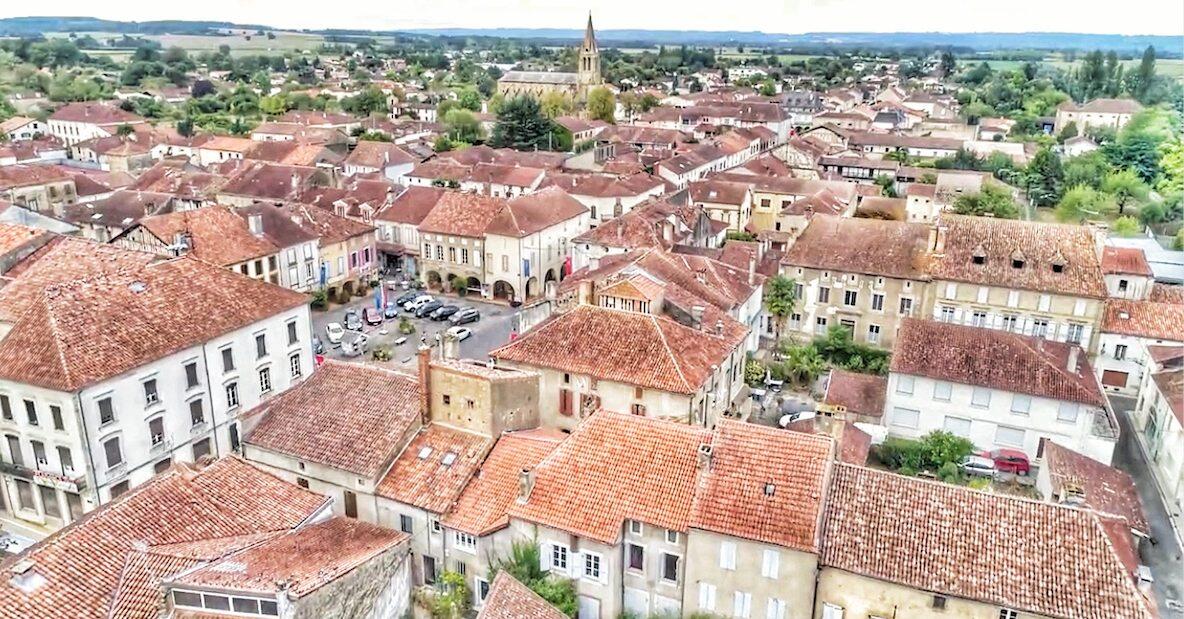 Place de la mairie © P. Fitan