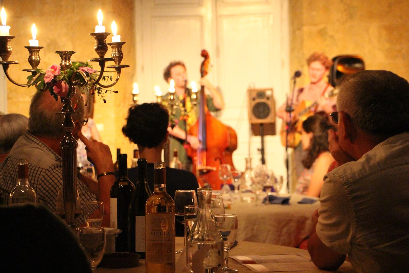 Viniscènes spectacle repas © Chateau de Viella