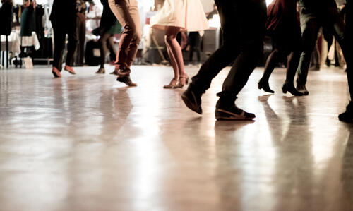 danse_stock-image-160498722-S