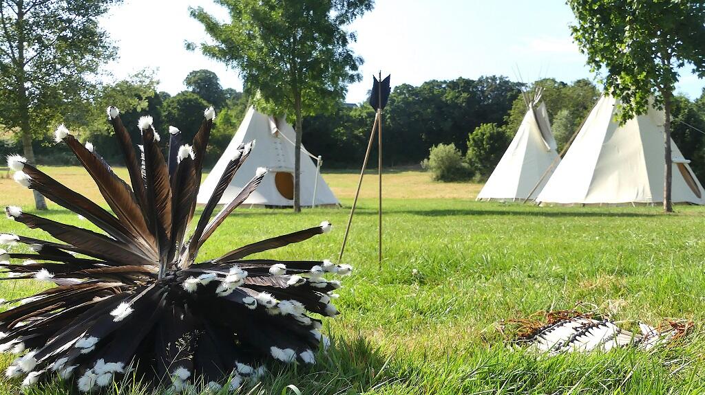 tipis