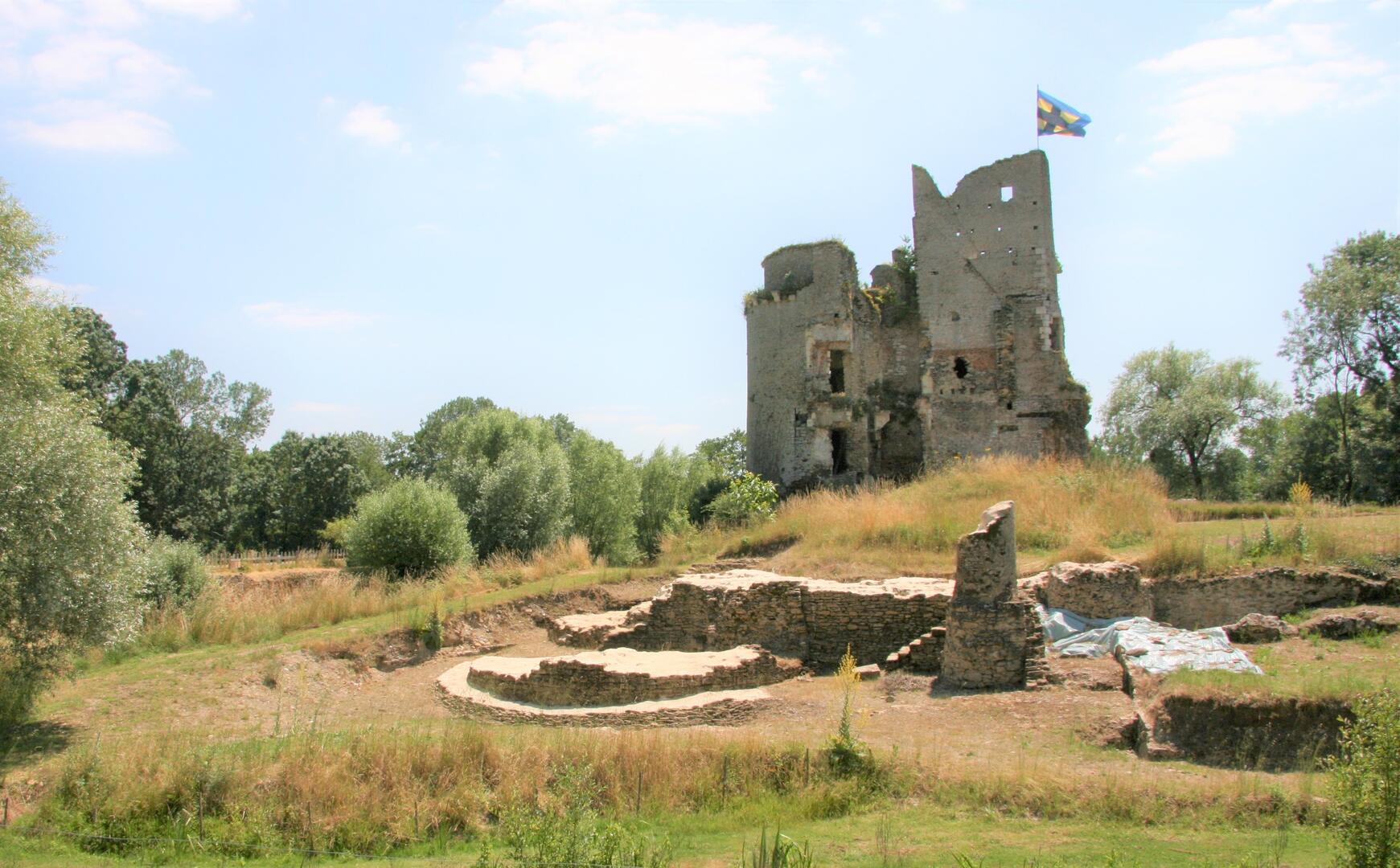 Chateau-Machecoul-Saint-Meme-44-PCU-1