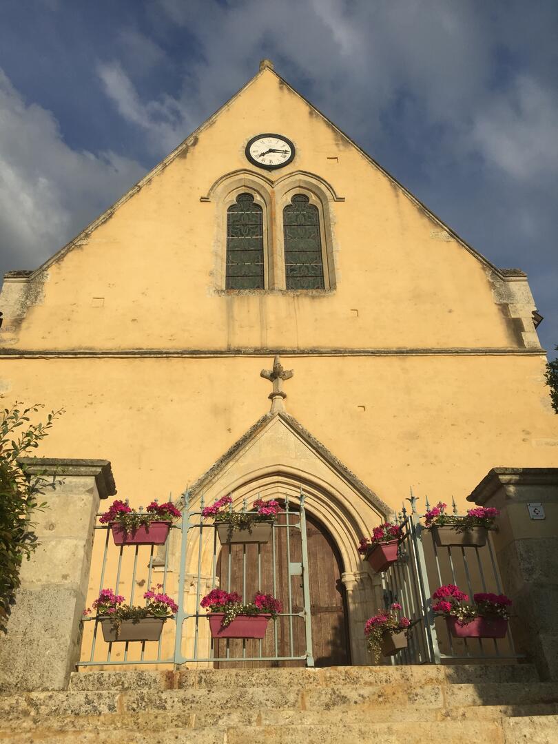 Église Courcival