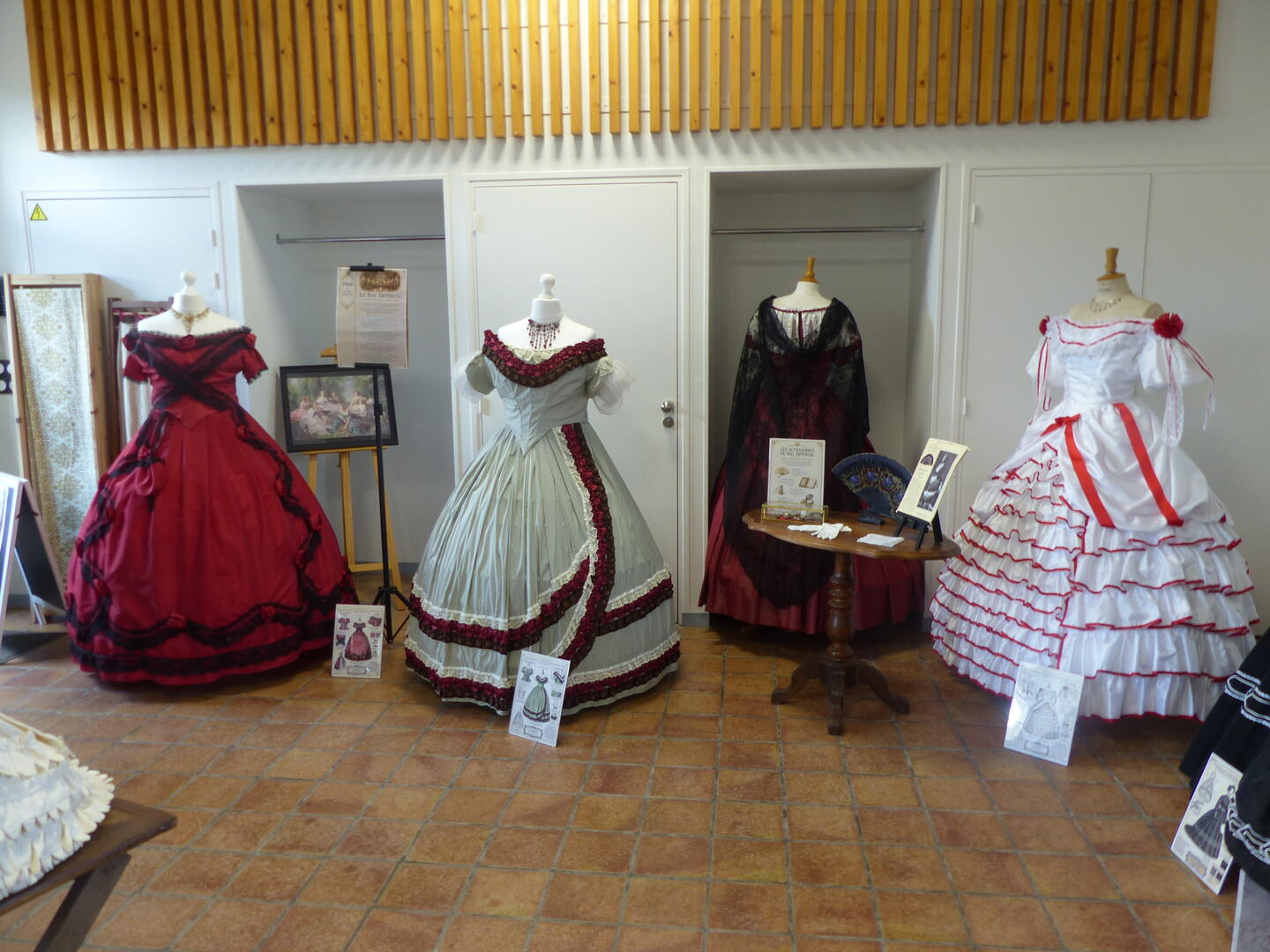 Collection de costumes reconstitués