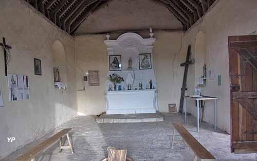 PCU53-Chapelle de Perrine Dugué à St Jean-sur-Erve