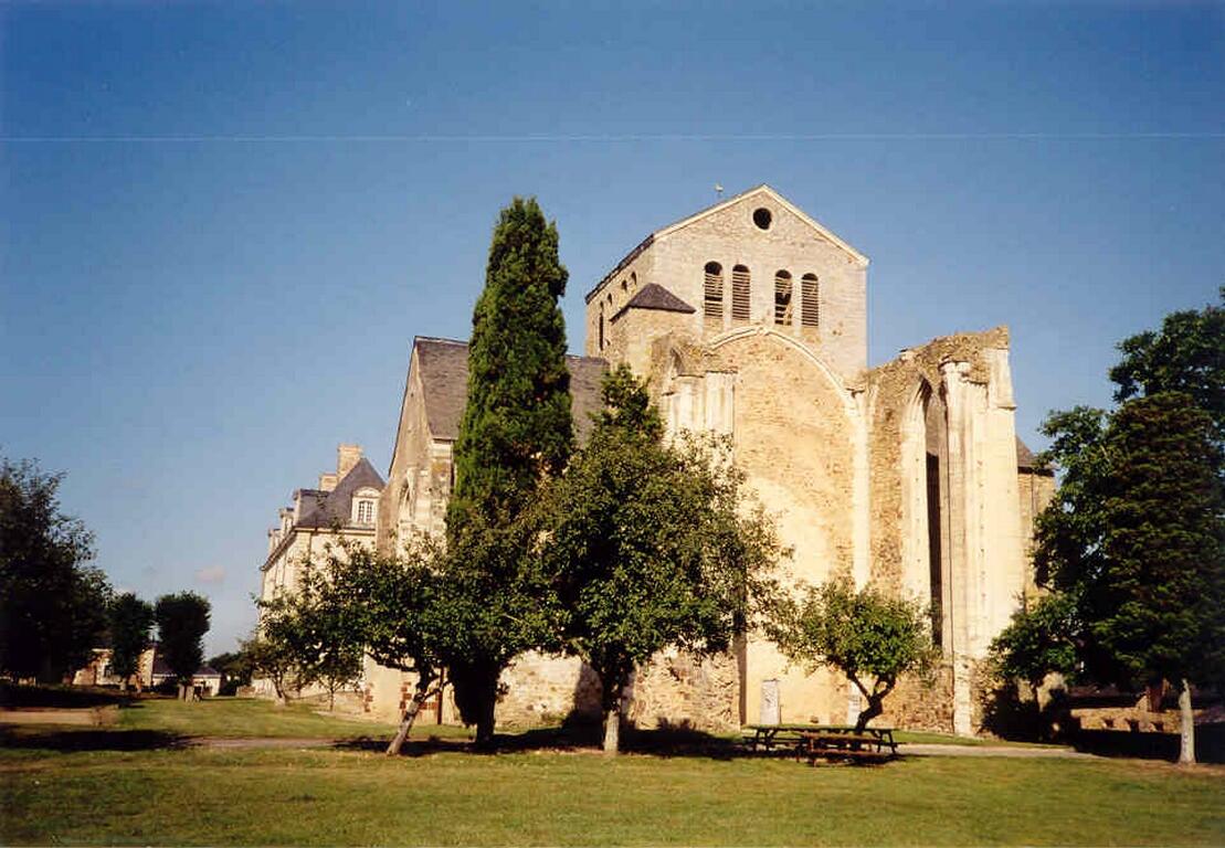 PCU-abbaye-de-la-roe