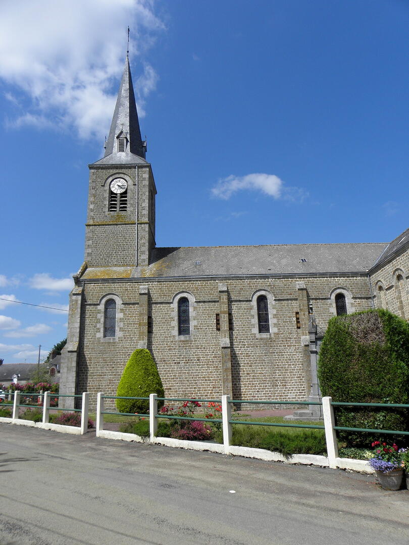 Sainte-Marie-du-Bois_(53)_Église