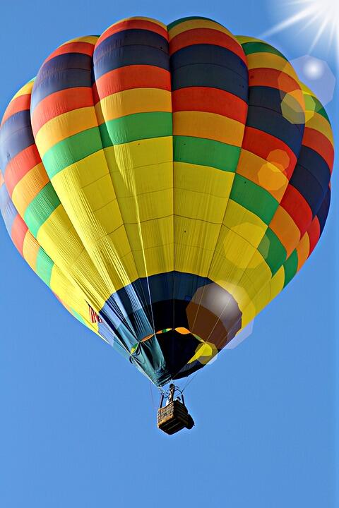 montgolfieres hot-300414_960_720