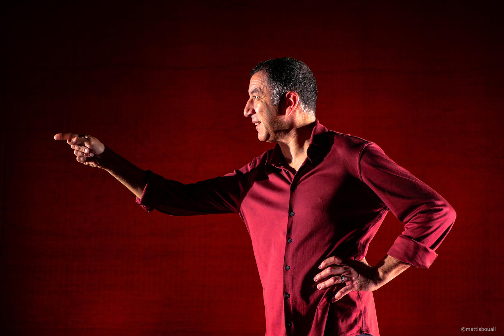 CIE LA LANGUE PENDUE