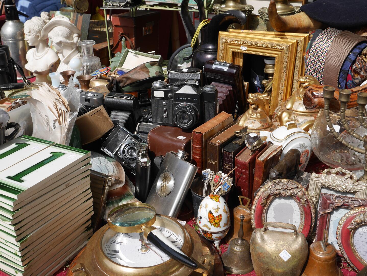 Fleamarket ©mats-hagwall-unsplash