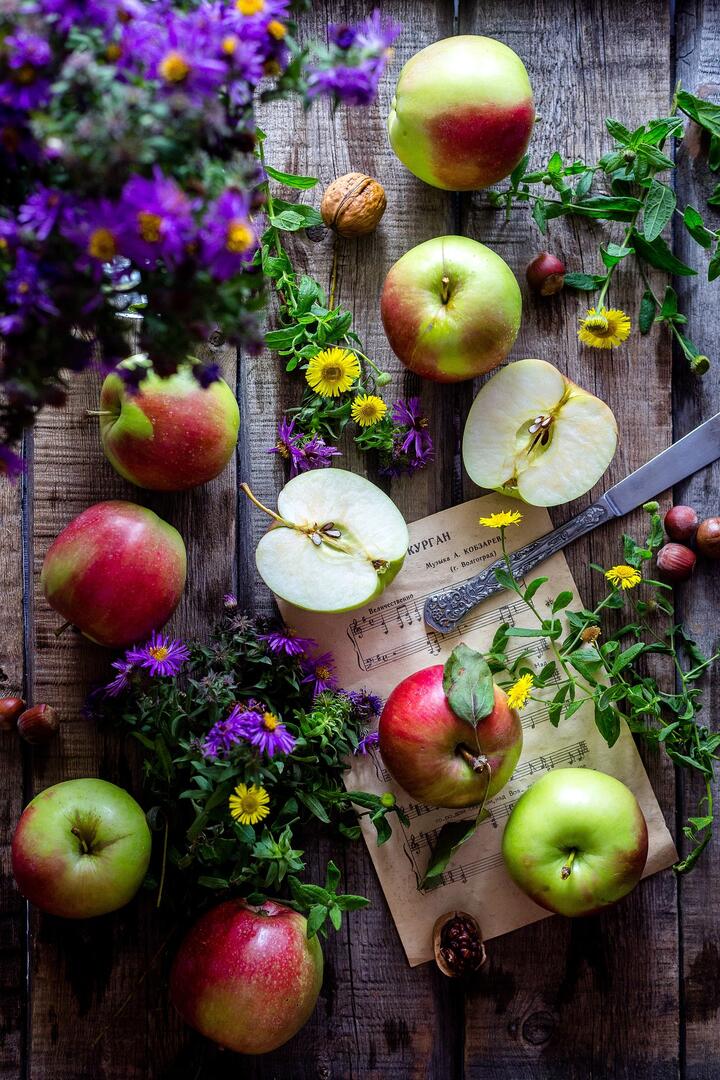 apples-g4a3af3336_1920