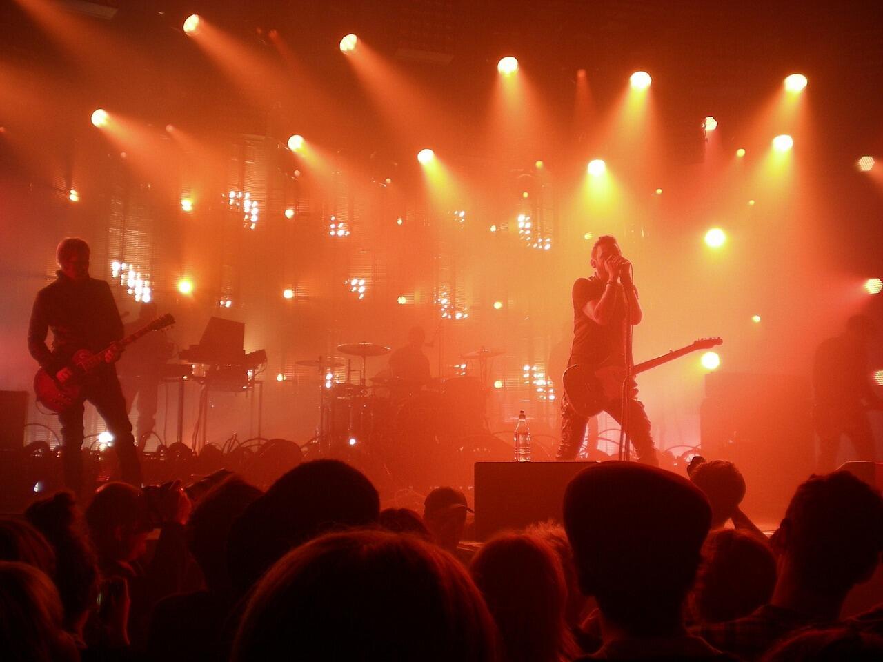 Concert rock