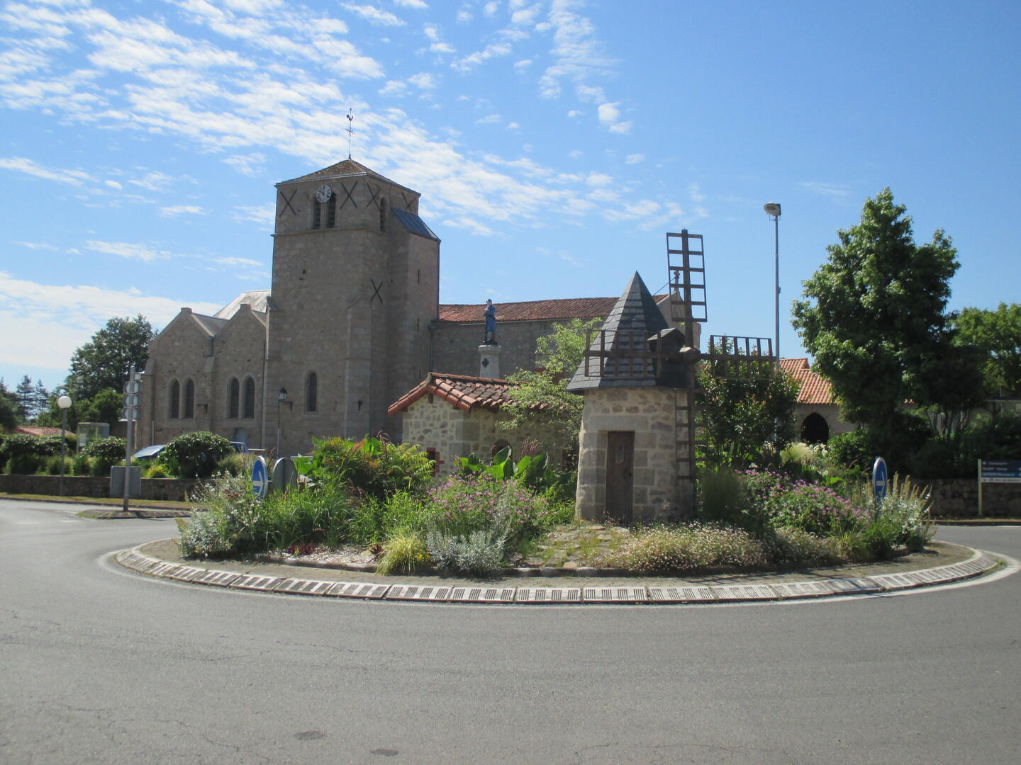Géocaching Tèrra Aventura Clessé "Heureux qui comme Ulysse..." - Eglise