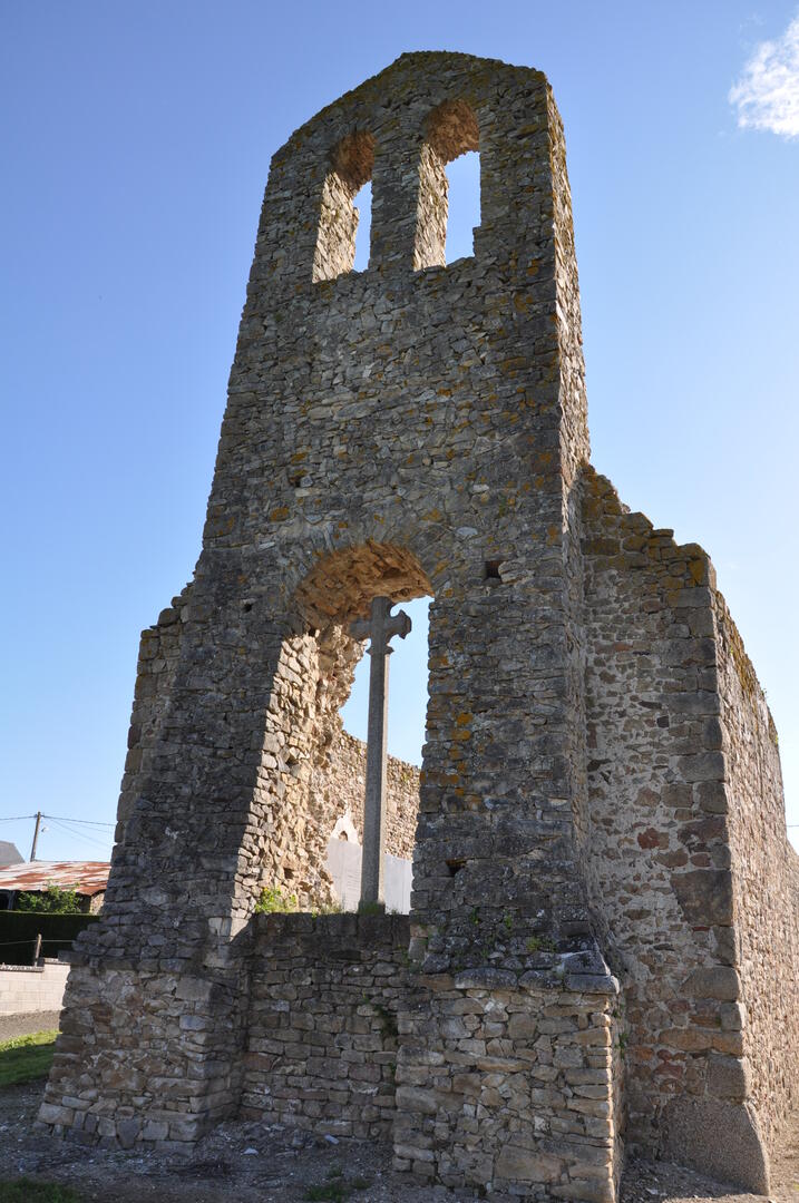 6.Ancienne_église_Saint_Ouen_des_Vallons_crédits_Naveau