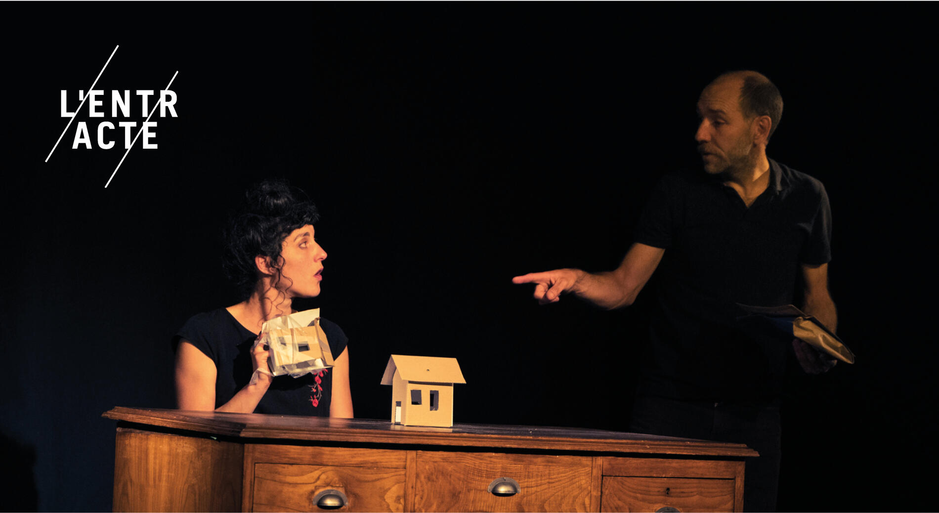 17-VIVA! photo bureau © Hashka